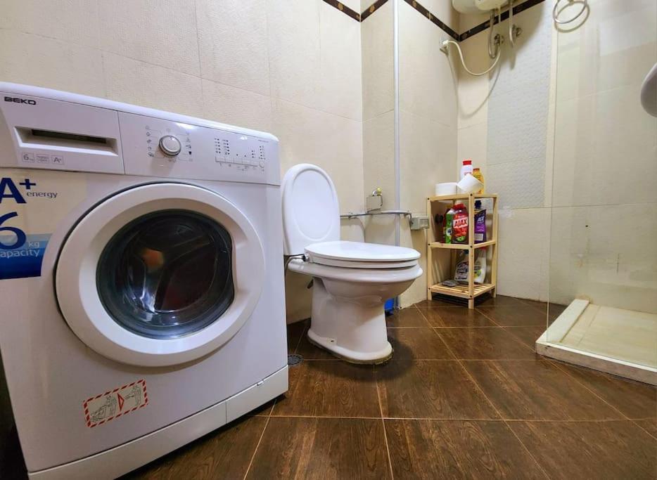 티라나 One Bd Flat Near Center With 24H Self Check In 아파트 외부 사진
